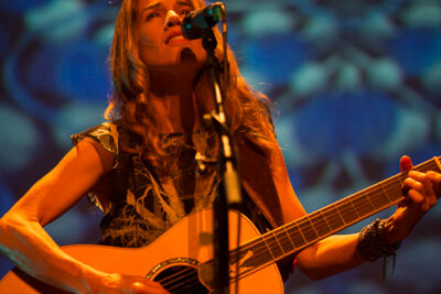 Heather Nova @ De Roma, picture 6, photographed by Steven Stausens - FrontView Magazine
