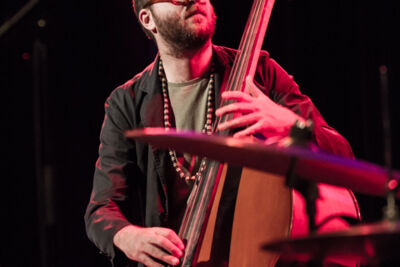 Ragini Trio @ De Casino Sint-Niklaas, picture 4, photographed by Guy Danneels - FrontView Magazine