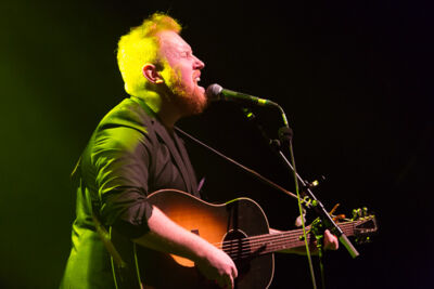 Gavin James @ Het Depot, foto 7, foto's door Gino Verhulst - FrontView Magazine