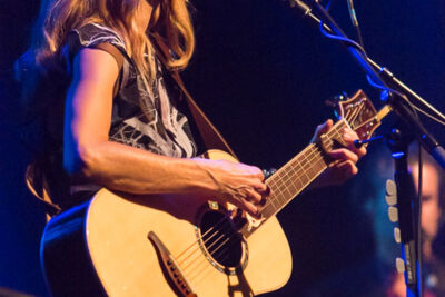 Heather Nova @ Het Depot, picture 3, photographed by Gino Verhulst - FrontView Magazine