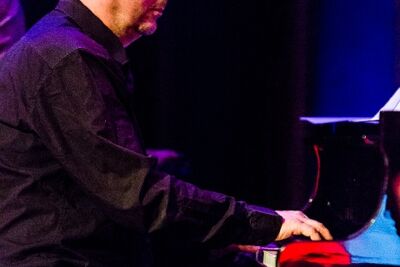 L'amour Monstre @ De Casino, picture 17, photographed by Edwin Houdevelt - FrontView Magazine