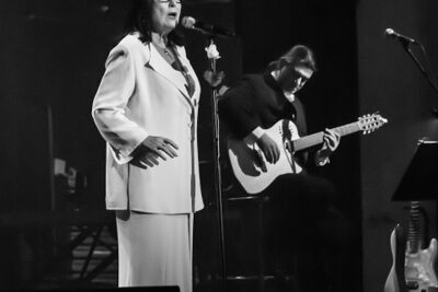 Nana Mouskouri @ De Roma, picture 11, photographed by Marco Bastiaens - FrontView Magazine