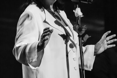Nana Mouskouri @ De Roma, picture 13, photographed by Marco Bastiaens - FrontView Magazine