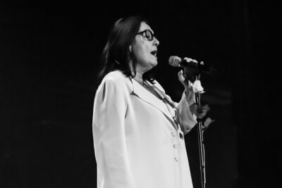Nana Mouskouri @ De Roma, picture 16, photographed by Marco Bastiaens - FrontView Magazine