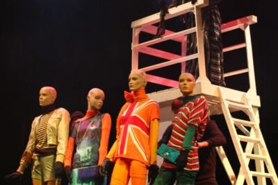 De Heksen @ Fakkelteater/Rode zaal, picture 6, photographed by Laura Delandsheer - FrontView Magazine
