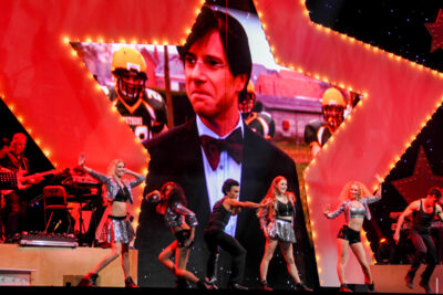 Tegen De Sterren Op live @ Lotto Arena, picture 2, photographed by Youri Vanlommel - FrontView Magazine