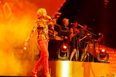 Tegen De Sterren Op live @ Lotto Arena, picture 12, photographed by Youri Vanlommel - FrontView Magazine