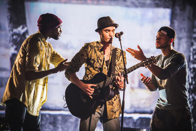 Eurosong 2014 - Halve finale II @ Videohouse - Studio 7, picture 8, photographed by Elke Briers - FrontView Magazine