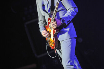 Joe Bonomassa @ Koninklijk Circus, picture 14, photographed by Gunther Moens - FrontView Magazine