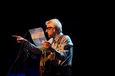 Nick Lowe De Roma, picture 29, photographed by Steven Stausens - FrontView Magazine