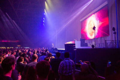 Regi in The Mix XL @ Ethias Arena Hasselt, foto 25, foto's door Stef Dierckx - FrontView Magazine