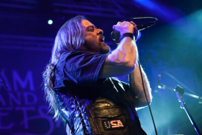 Flotsam & Jetsam @ Effenaar, foto 3, foto's door Dorien Goetschalckx - FrontView Magazine
