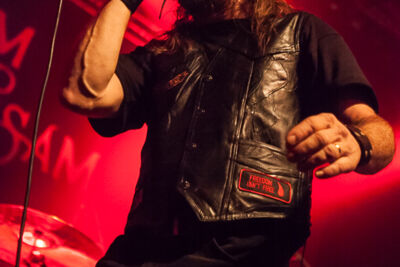 Flotsam & Jetsam @ Effenaar, foto 14, foto's door Dorien Goetschalckx - FrontView Magazine