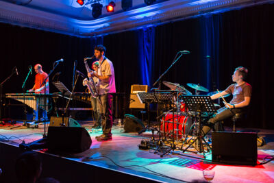 Sinister Sister performs Zappa @ De Casino, picture 19, photographed by Edwin Houdevelt - FrontView Magazine