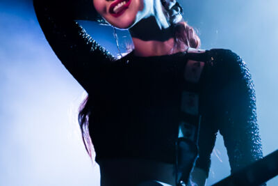 Chrysta Bell @ Vooruit te Gent, picture 17, photographed by Guy Danneels - FrontView Magazine