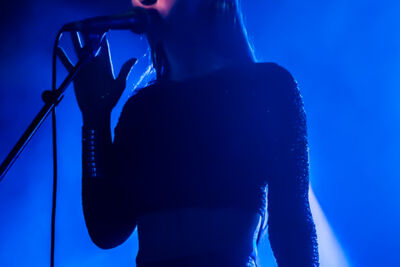 Chrysta Bell @ Vooruit te Gent, picture 22, photographed by Guy Danneels - FrontView Magazine