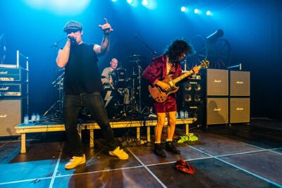 IC/TC (AC/DC tribute) @ Masters@ Rock indoor, picture 9, photographed by Edwin Houdevelt - FrontView Magazine