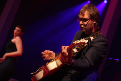 Hooverphonic Q-Showcase, picture 21, photographed by FrontView Magazine