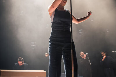 Hooverphonic - Reflection Tour @ Het Depot, picture 3, photographed by Elke Briers - FrontView Magazine