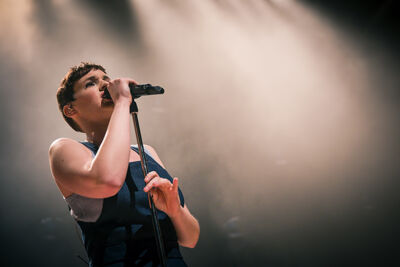 Hooverphonic - Reflection Tour @ Het Depot, picture 6, photographed by Elke Briers - FrontView Magazine