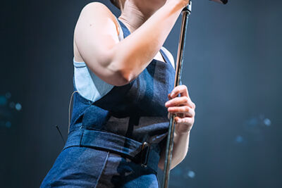 Hooverphonic - Reflection Tour @ Het Depot, picture 10, photographed by Elke Briers - FrontView Magazine
