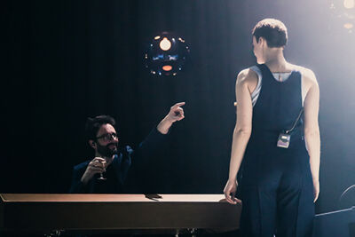 Hooverphonic - Reflection Tour @ Het Depot, picture 14, photographed by Elke Briers - FrontView Magazine