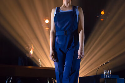 Hooverphonic - Reflection Tour @ Het Depot, picture 19, photographed by Elke Briers - FrontView Magazine