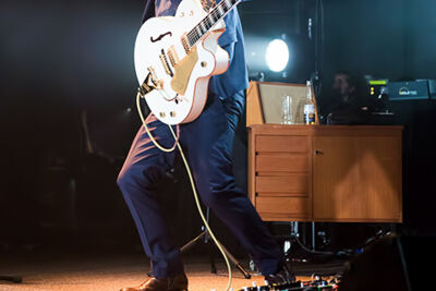 Hooverphonic - Reflection Tour @ Het Depot, picture 22, photographed by Elke Briers - FrontView Magazine