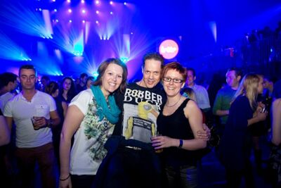 MNM Back to the 90's & 00's @ Sportpaleis, picture 5, photographed by Marc Verdonck - FrontView Magazine
