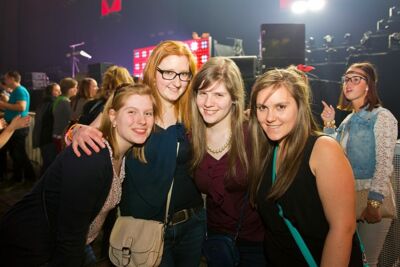 MNM Back to the 90's & 00's @ Sportpaleis, picture 18, photographed by Marc Verdonck - FrontView Magazine