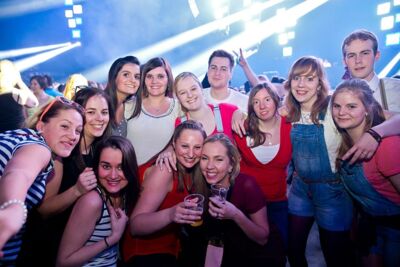 MNM Back to the 90's & 00's @ Sportpaleis, picture 32, photographed by Marc Verdonck - FrontView Magazine