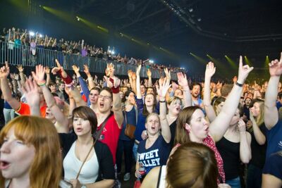MNM Back to the 90's & 00's @ Sportpaleis, picture 69, photographed by Marc Verdonck - FrontView Magazine