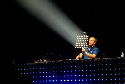 MNM Back to the 90's & 00's @ Sportpaleis, picture 103, photographed by Marc Verdonck - FrontView Magazine