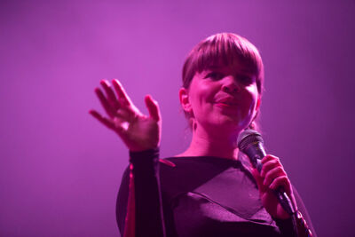 Lady Linn @ De Roma, picture 14, photographed by Steven Stausens - FrontView Magazine