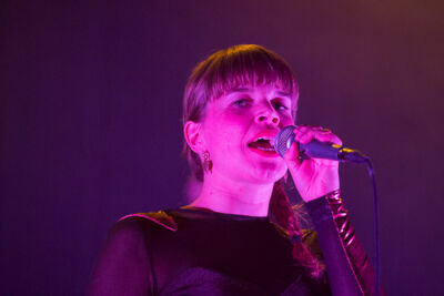 Lady Linn @ De Roma, picture 20, photographed by Steven Stausens - FrontView Magazine