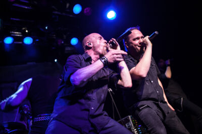 Van Canto @ 013, picture 19, photographed by Dorien Goetschalckx - FrontView Magazine