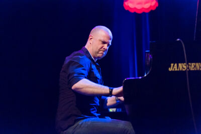 Jacob Karlzon @ De Casino Sint-Niklaas, picture 5, photographed by Guy Danneels - FrontView Magazine