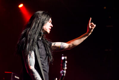 Halestorm + The Smoking Hearts + Dayshell @ Trix, picture 14, photographed by Geert Pieters - FrontView Magazine