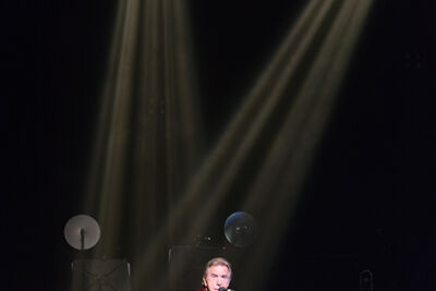 Will Tura & Andrei Lugovski @ Casino Kursaal, picture 2, photographed by Elke Briers - FrontView Magazine