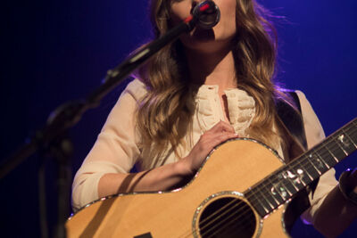 The Webb Sisters @ De Roma, picture 9, photographed by Steven Stausens - FrontView Magazine