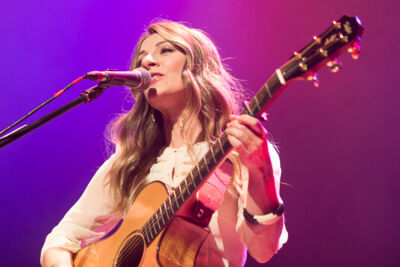 The Webb Sisters @ De Roma, picture 20, photographed by Steven Stausens - FrontView Magazine