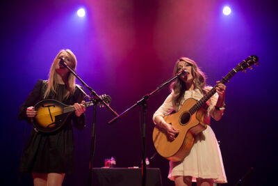 The Webb Sisters @ De Roma, picture 21, photographed by Steven Stausens - FrontView Magazine