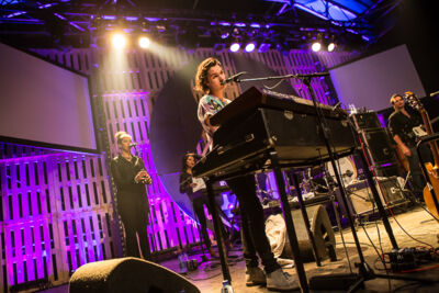 Jett Rebel @ Paaspop 2014, picture 10, photographed by Dorien Goetschalckx - FrontView Magazine