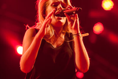Miss Montreal @ Paaspop 2014, foto 9, foto's door Dorien Goetschalckx - FrontView Magazine
