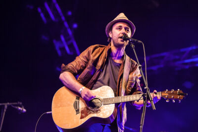 Niels Geusebroek @ Paaspop 2014, picture 1, photographed by Dorien Goetschalckx - FrontView Magazine