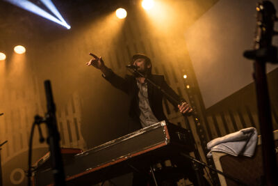 Puggy @ Paaspop 2014, picture 7, photographed by Dorien Goetschalckx - FrontView Magazine