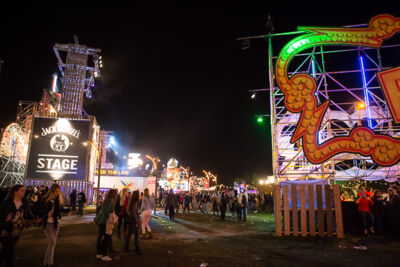 Sfeer @ Paaspop 2014, picture 19, photographed by Dorien Goetschalckx - FrontView Magazine