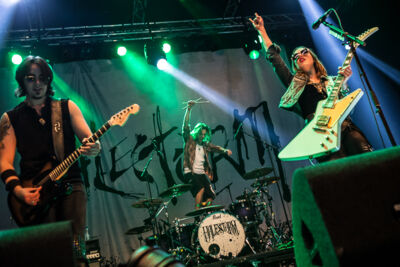 Halestorm @ Paaspop 2014, foto 11, foto's door Dorien Goetschalckx - FrontView Magazine