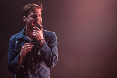 Kaiser Chiefs @ Paaspop 2014, foto 8, foto's door Dorien Goetschalckx - FrontView Magazine
