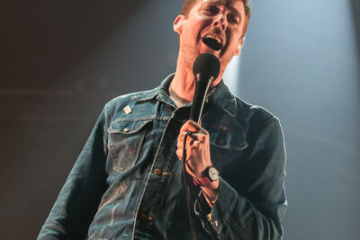 Kaiser Chiefs @ Paaspop 2014, foto 11, foto's door Dorien Goetschalckx - FrontView Magazine
